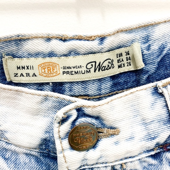 SOLD - ZARA DENIM SHORTS HIGH WAISTED - Picture 6 of 11